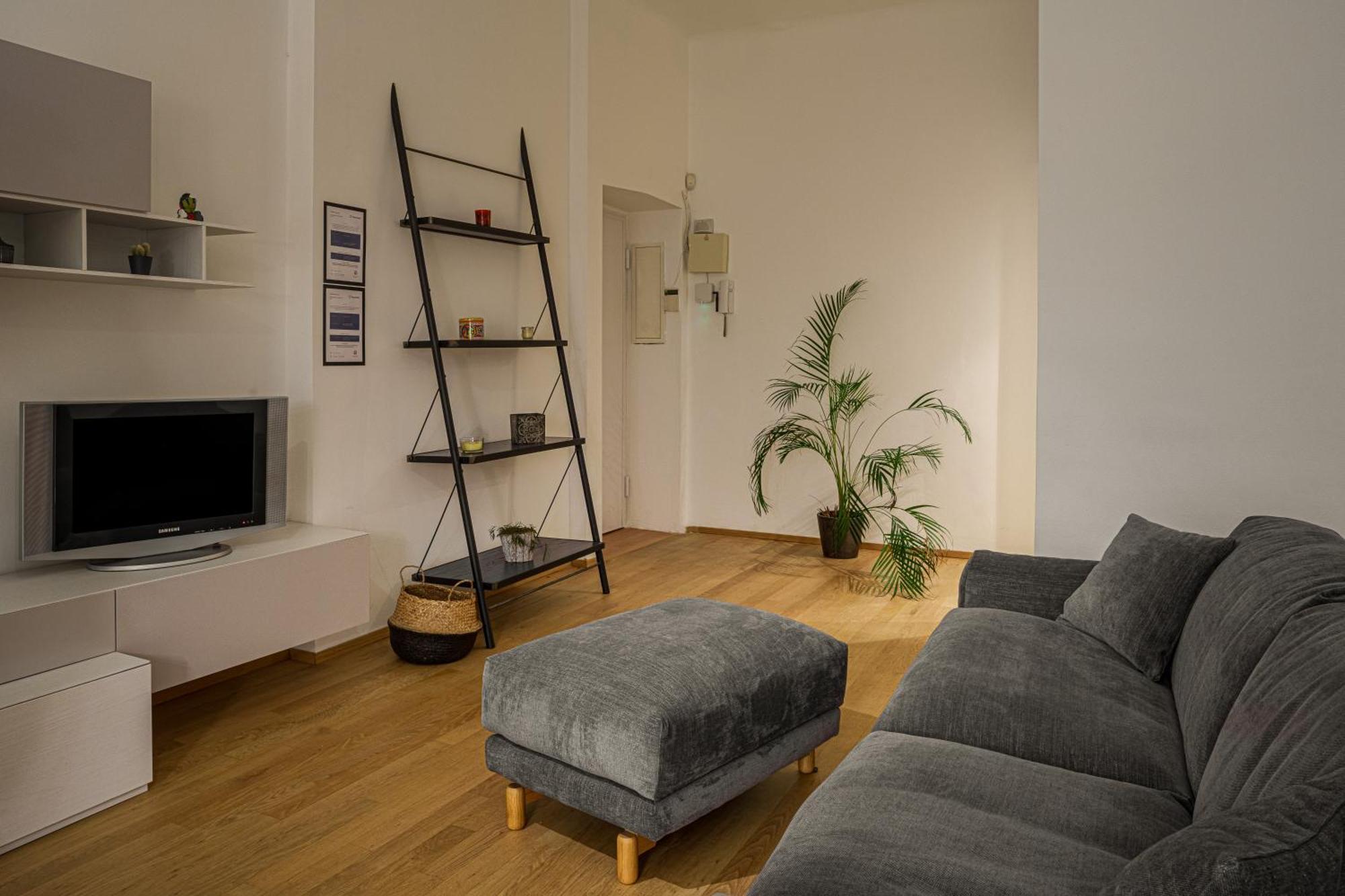 Accomodo Mib20 Bivano City Life Milan Exterior photo